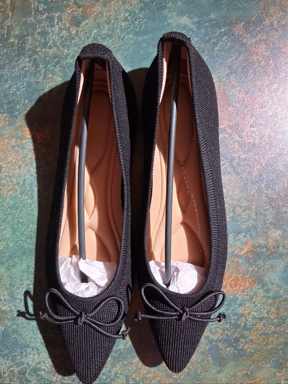 Women’s Black Pointed-Toe Knit Ballet Flats